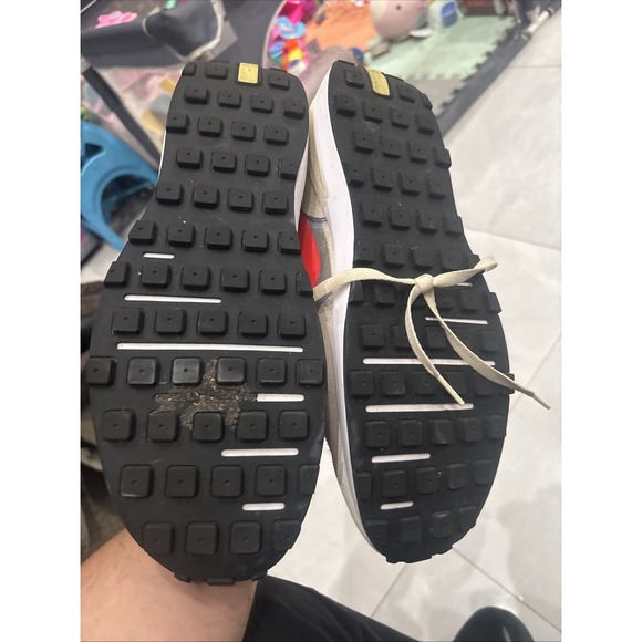 Size 13 - Nike Waffle One Coconut Milk Crimson Royal - Picture 4 of 6